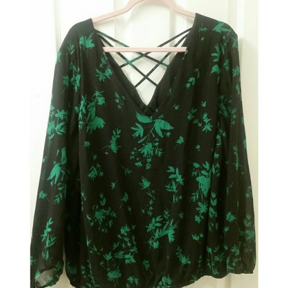 Torrid Green Floral Chiffon cross back blouse